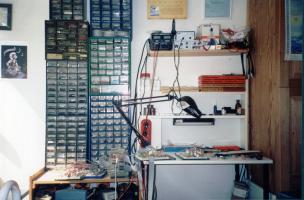 [Elektronik-Arbeitsplatz]